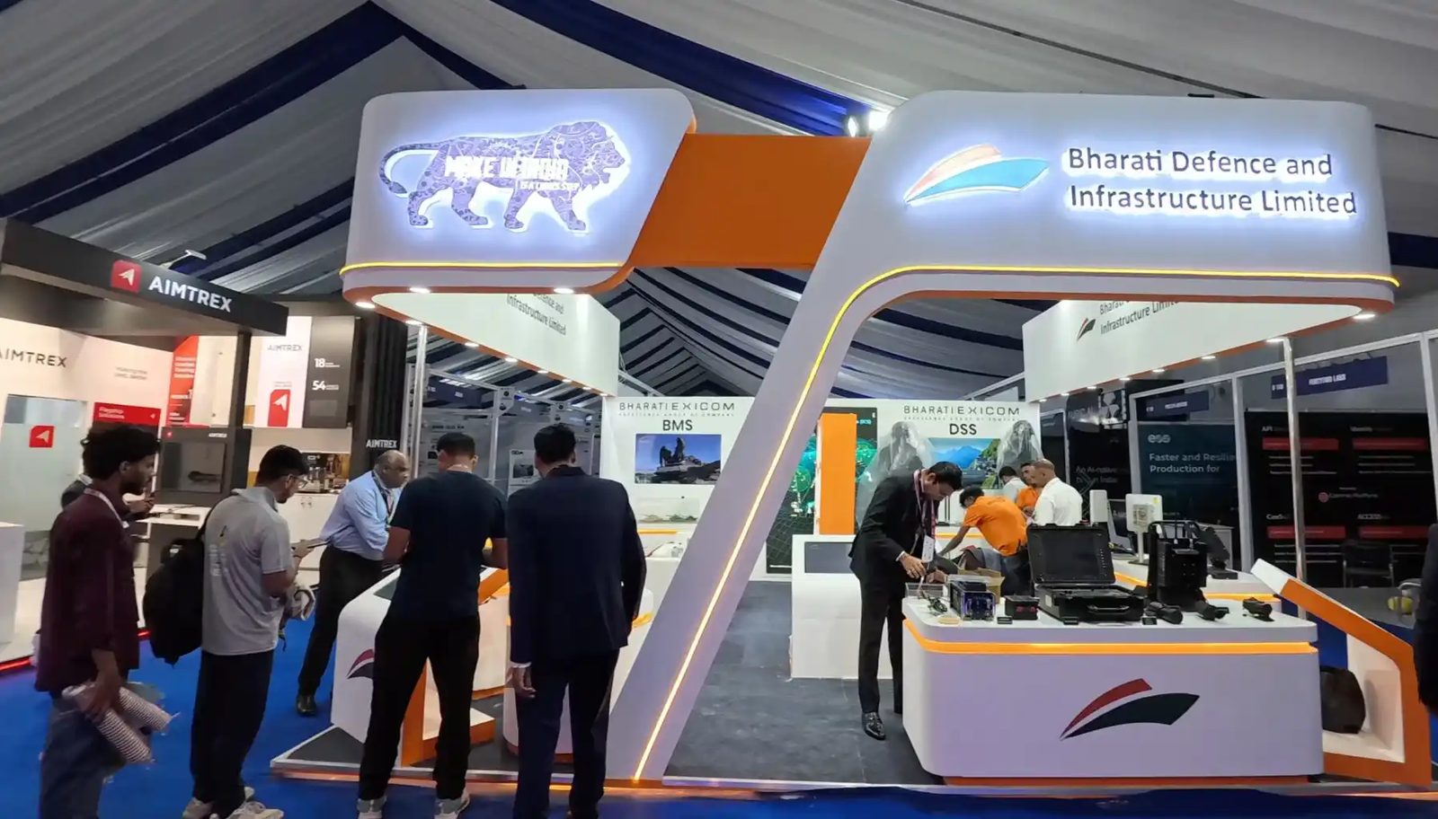 Exhibition stand photo